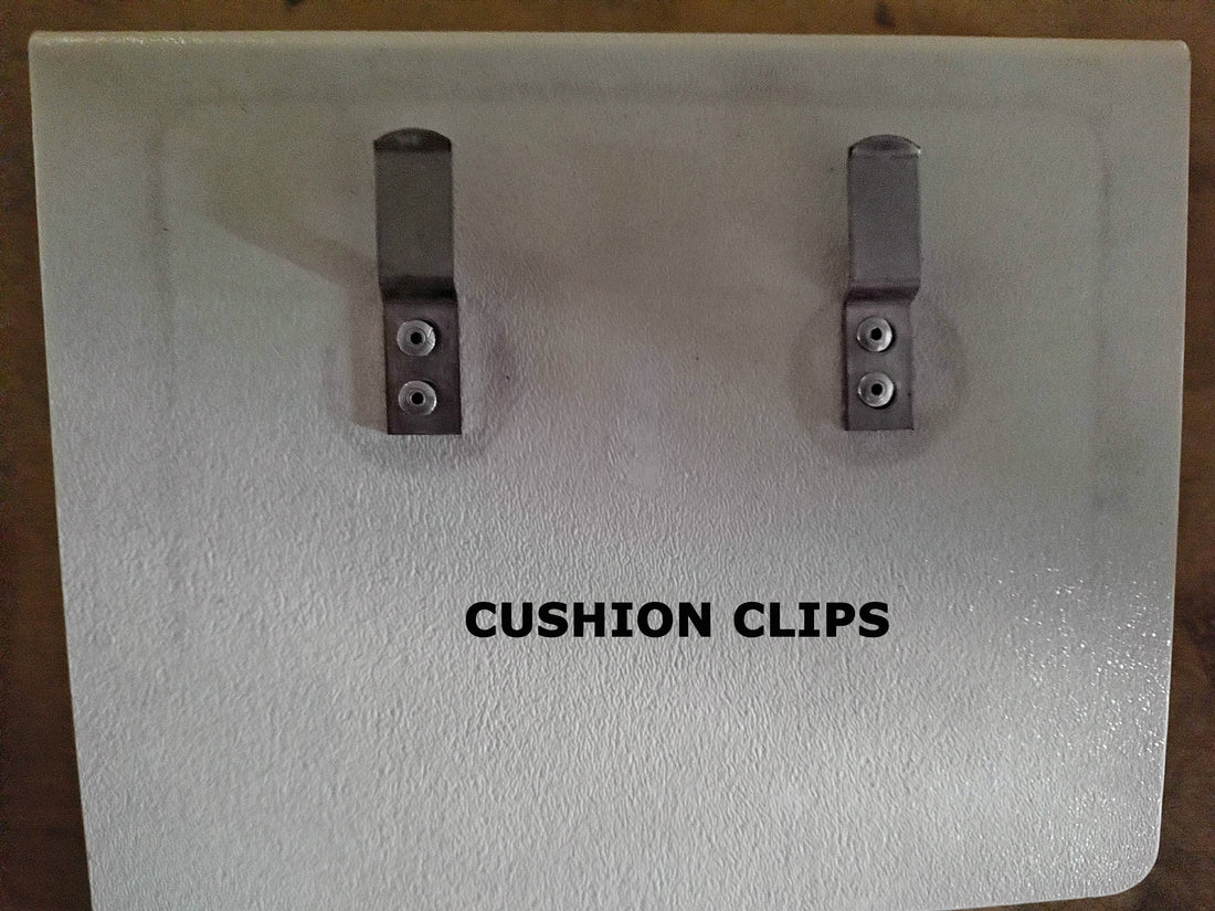 Carbiepoles Marine Cushion Clip (z-Clip)